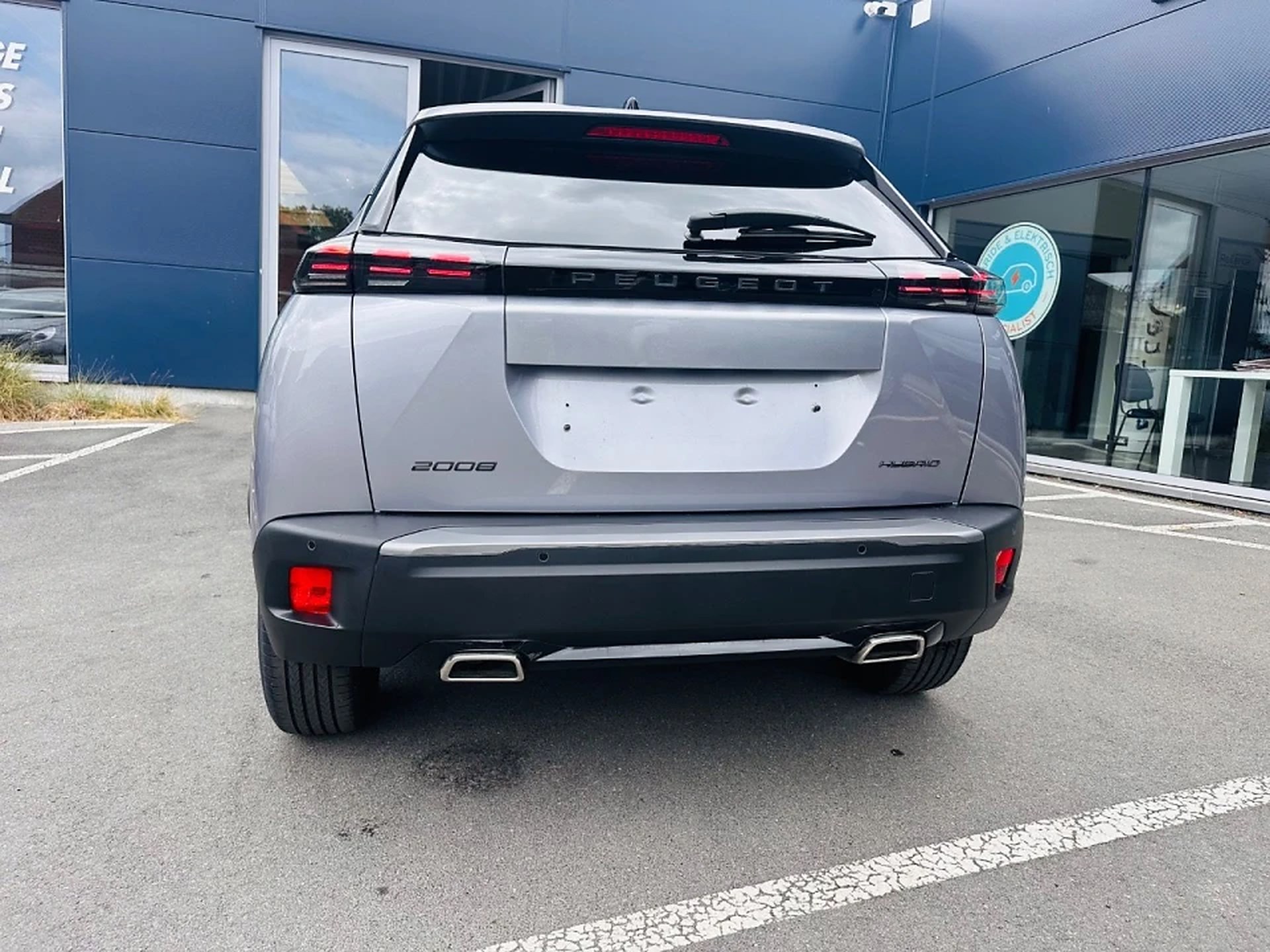 Peugeot 2008 Allure Mild Hybrid, foto 7