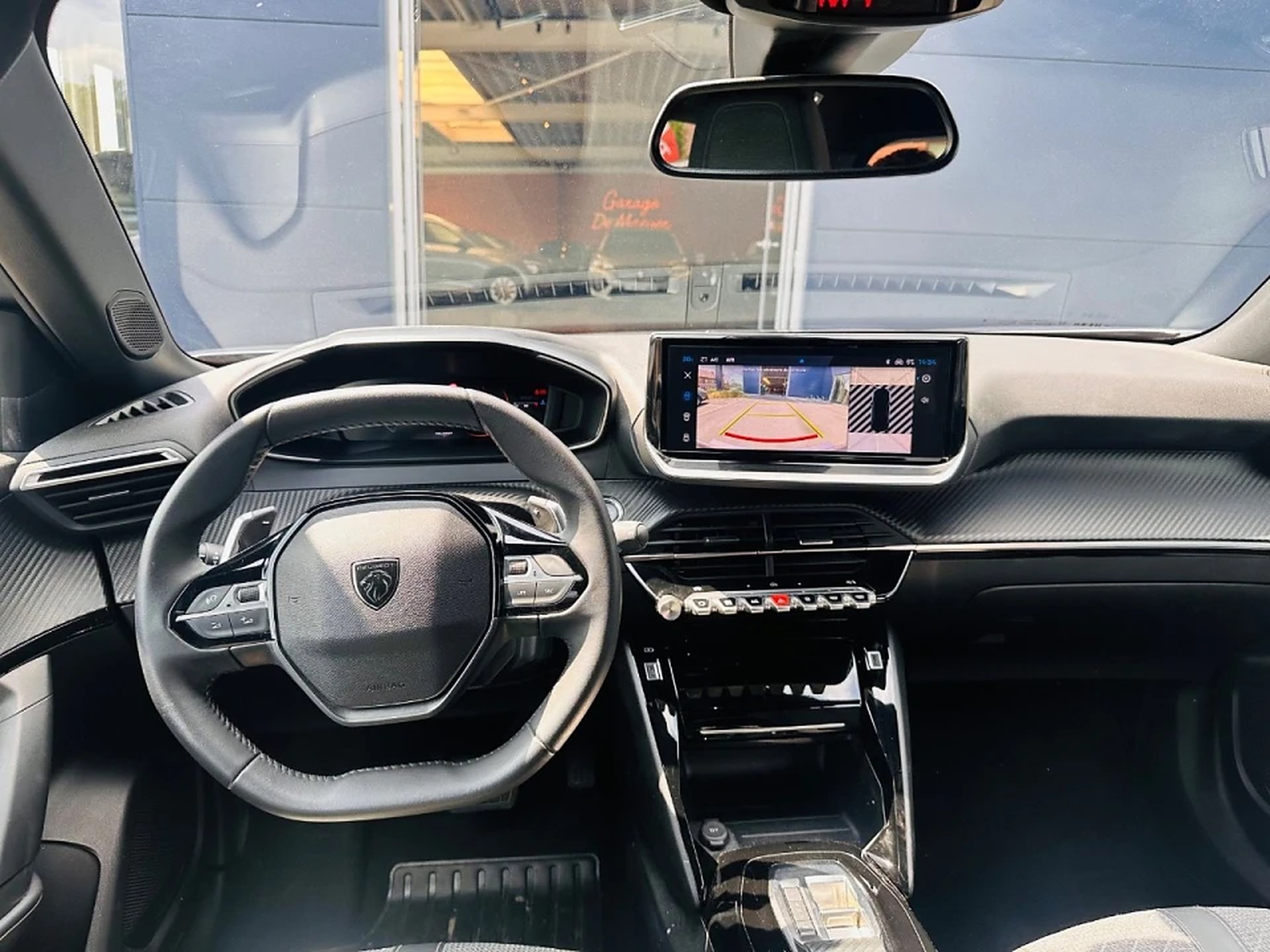 Peugeot 2008 Allure Mild Hybrid, foto 13